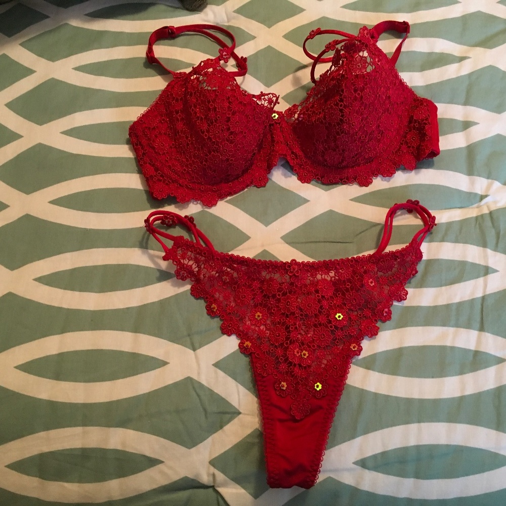 Bra and Panty Set